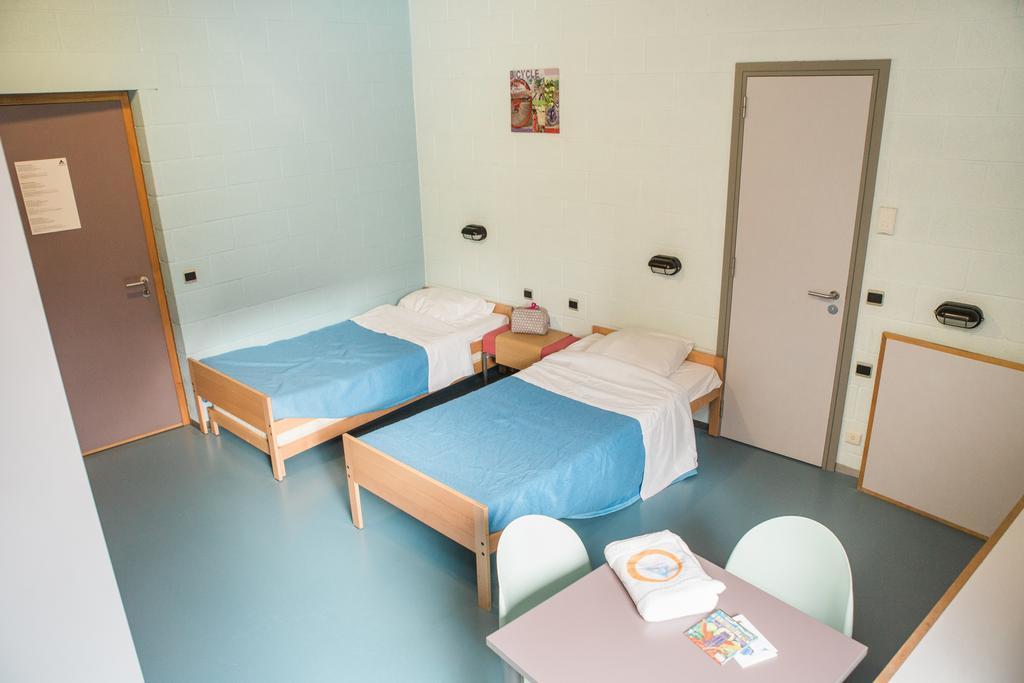 Hostel De Zandpoort Мехелен Номер фото