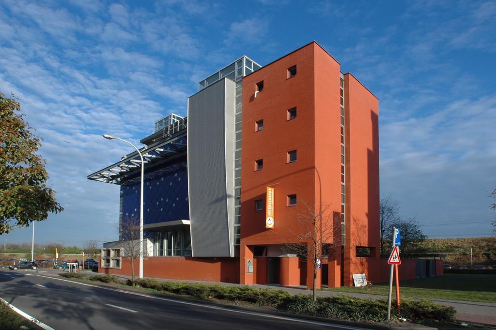 Hostel De Zandpoort Мехелен Екстер'єр фото
